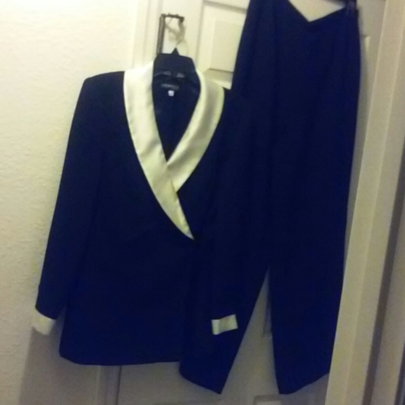 Oberon Jackets & Blazers - Black Women's Double Breasted Suit W/White Satin Cuffs & Lapel